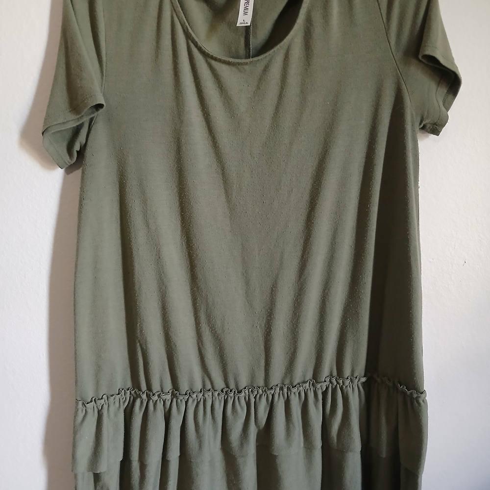 Zenana Outfitters Sage Green Short Sleeve Top Babydoll Size Womens Large